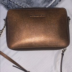 Michael Kors Jet Set Crossbody Purse